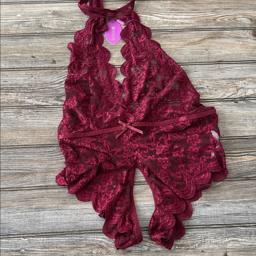 Avidlove lace lingerie NEW Burgundy wine Halter Bodysuit open gusset back sexy